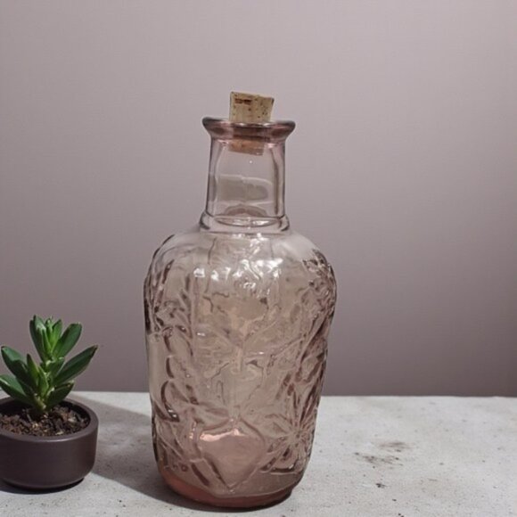 Libbey Other - Libbey Leaf Pattern Purple Glass Decanter